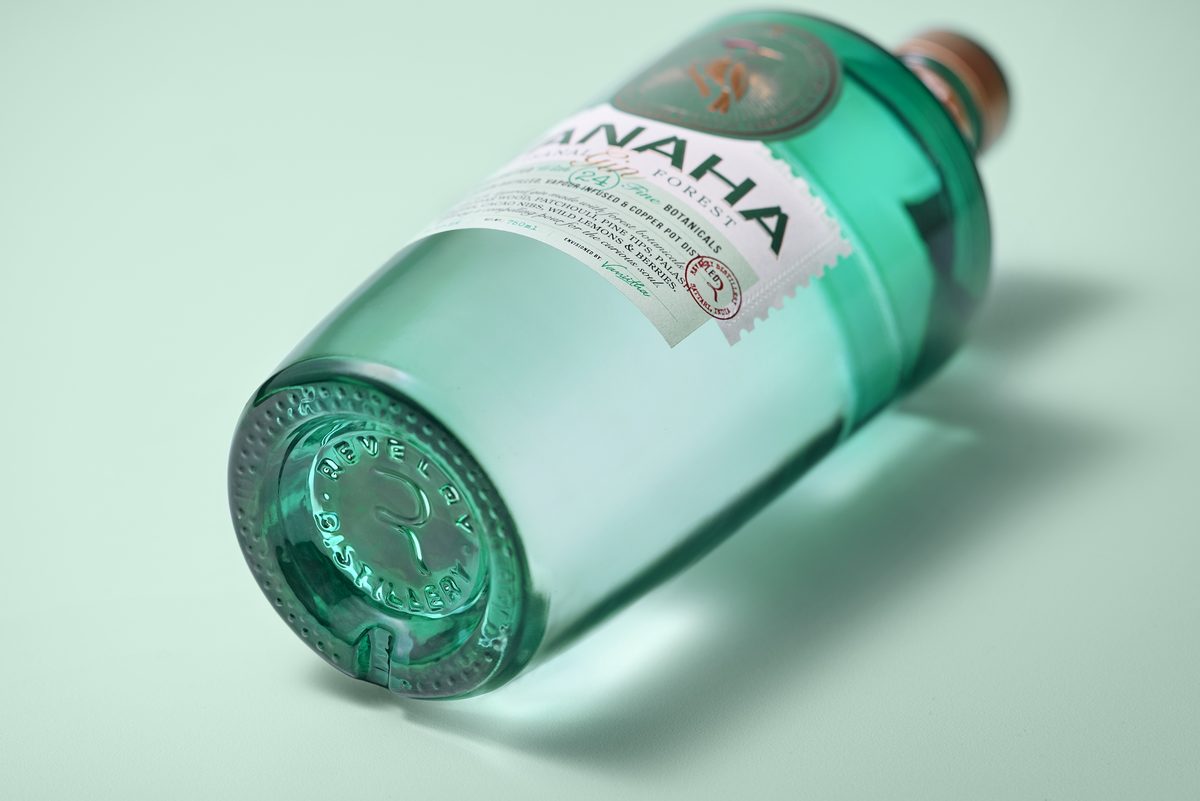 Vanaha Artisanal Forest Gin green bottle - 24 forest botanicals, copper pot distilled